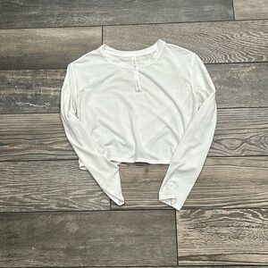 36. Lulu Long Sleeve Crop